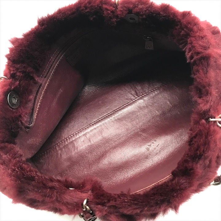 Chanel CC Logo Rabbit Chain Shoulder Bag Wine Red Gold Vintage — view 8