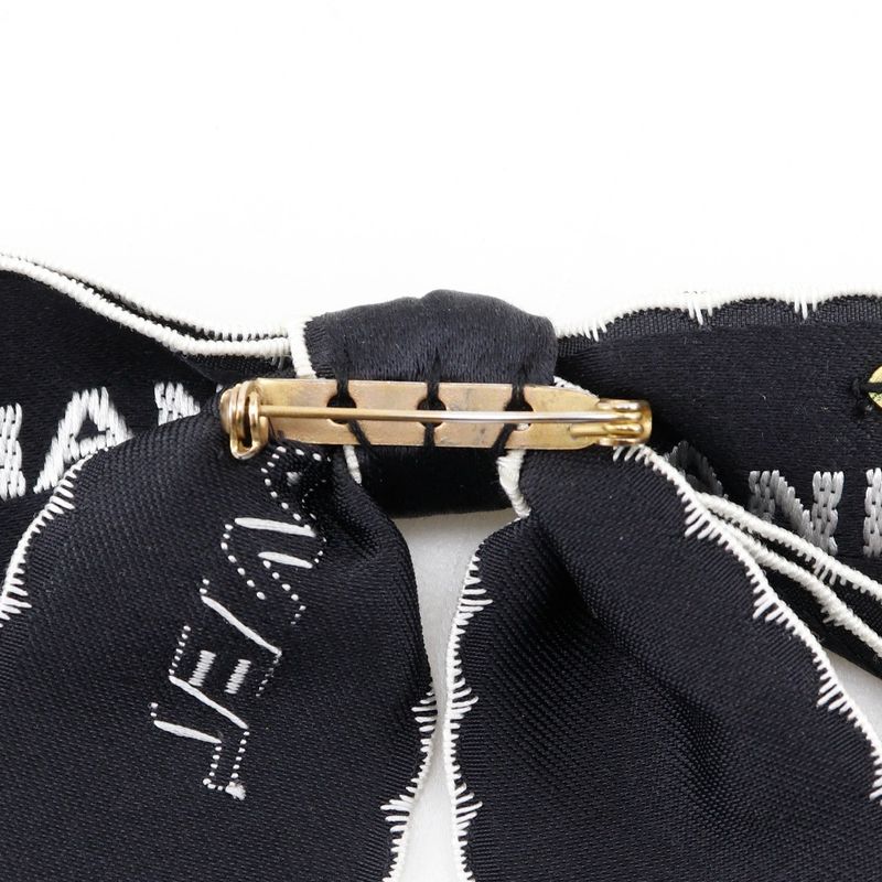 Chanel Ribbon Logo Vintage Satin Black White 15 g Brooch — view 5