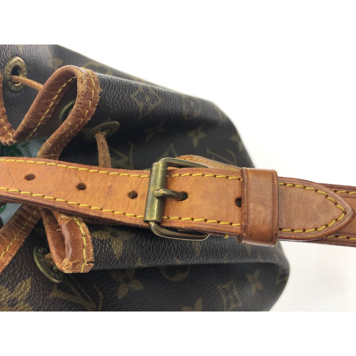 Louis Vuitton Shoulder Bag One Draw String Monogram Petit Noe — view 6