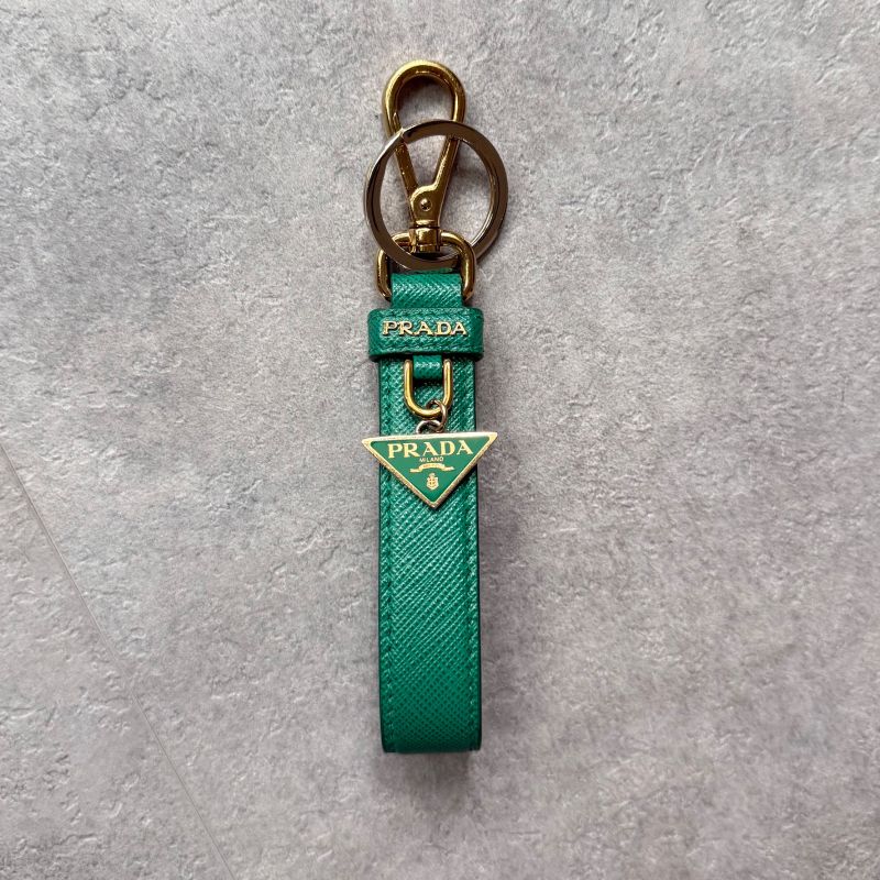 Prada Triangle Logo Plate Key Ring Holder Saffiano Leather 1 Pp142 Green — view 3