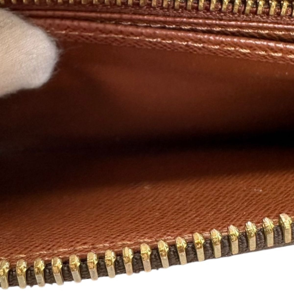 Louis Vuitton Monogram Zippy Wallet Round Zipper Long — view 9