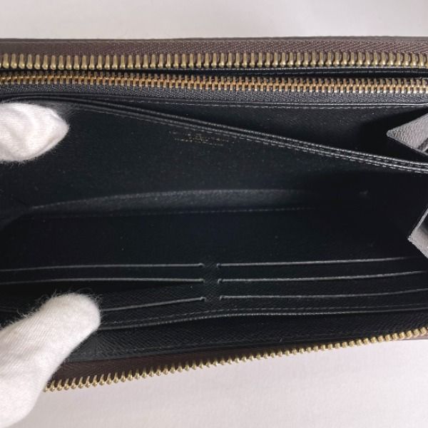 Louis Vuitton Monogram Giant Reverse Zippy Wallet — view 8