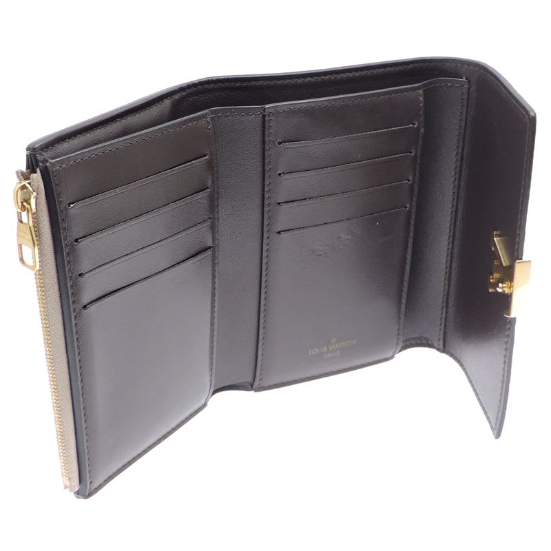 Louis Vuitton Bifold Wallet — view 5