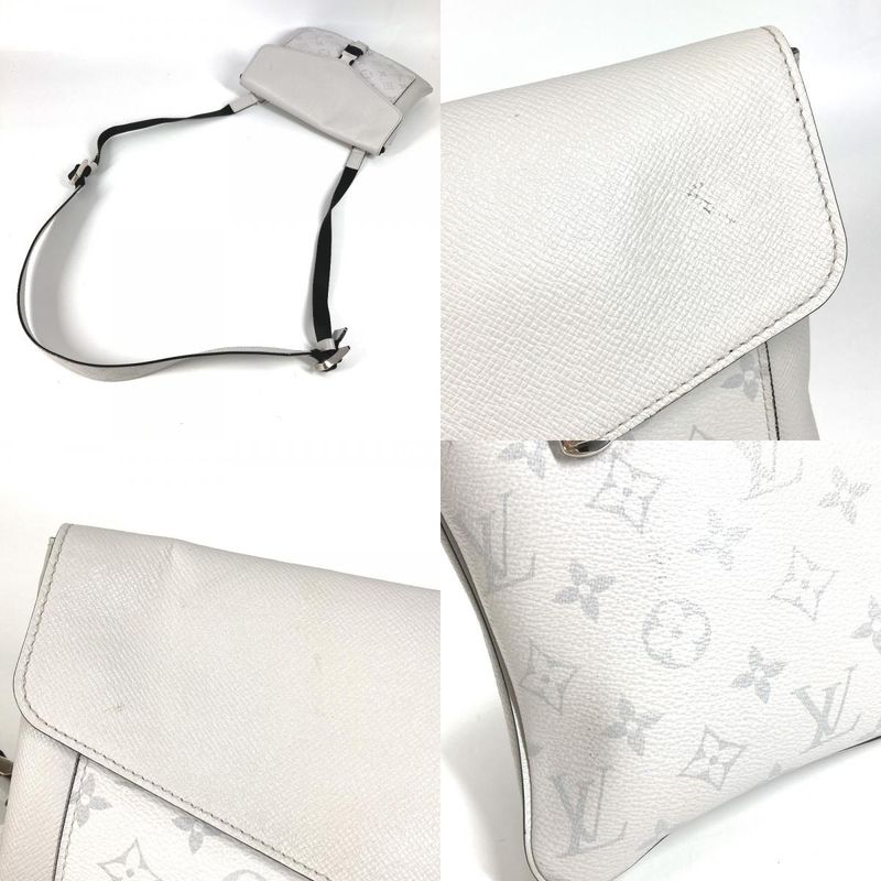 Louis Vuitton Shoulder Bag Flap Messenger Taiga Leather White — view 7