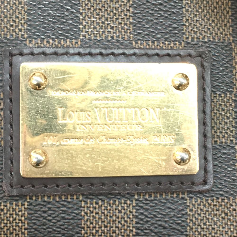 Louis Vuitton Damier Hampstead PM Bag — view 6