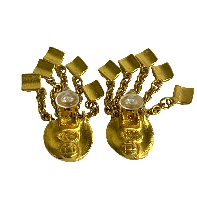 Chanel Vintage 96 P Coco Mark Motif GP Earrings Ear Cuff — view 4