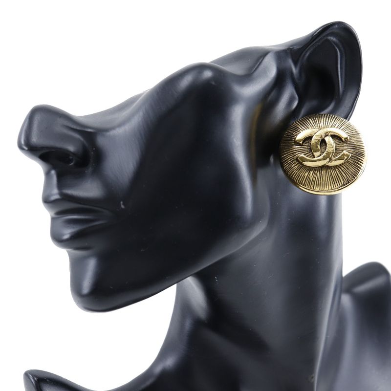 Chanel Coco Mark Gold Plated 30.0 g Earrings — view 3