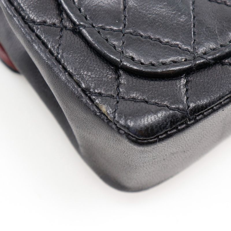 Chanel Chain Pochette Micro Quilted Vintage Lambskin Black Waist — view 9