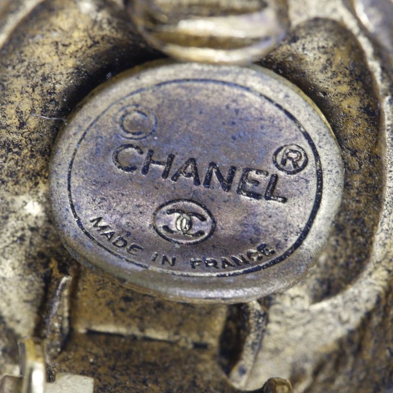Chanel Coco Mark Vintage Gold Plated 14.0 g Earrings — view 7