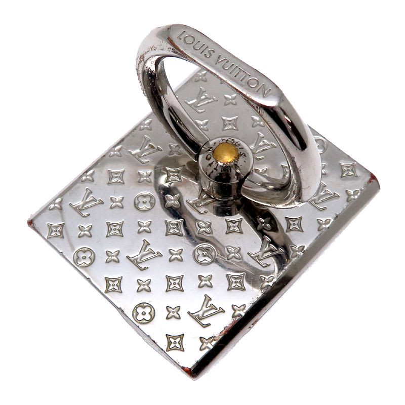 Louis Vuitton — view 4