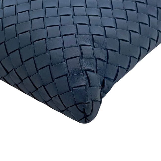 Bottega Veneta Shoulder Bag Blue Intrecciato Leather — view 7