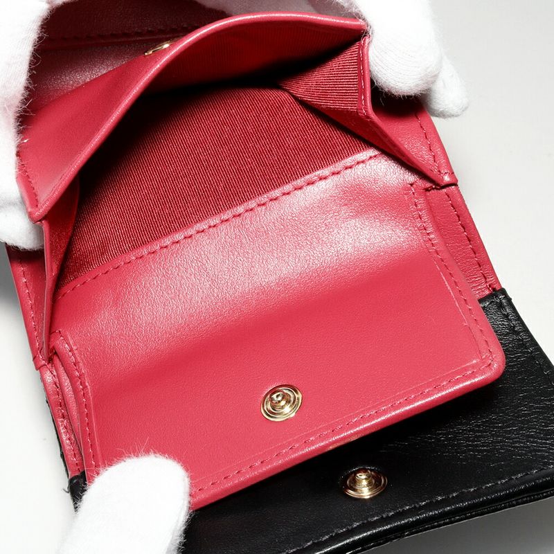 Chanel Trifold Wallet With Coin Purse 19 Small Flap Lambskin — view 4