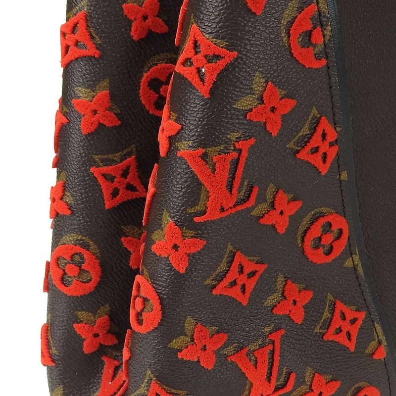 Louis Vuitton Tote W PM Monogram Tuftage Red Logo — view 4