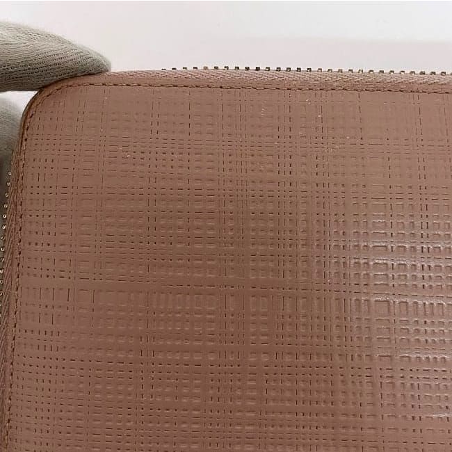 Loewe Round Zipper Long Wallet Pink Linen — view 8