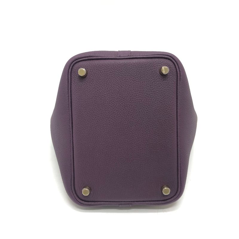 Hermes Handbag Picotin Lock PM Taurillon Clemence Cassis And Gold Hardware — view 3