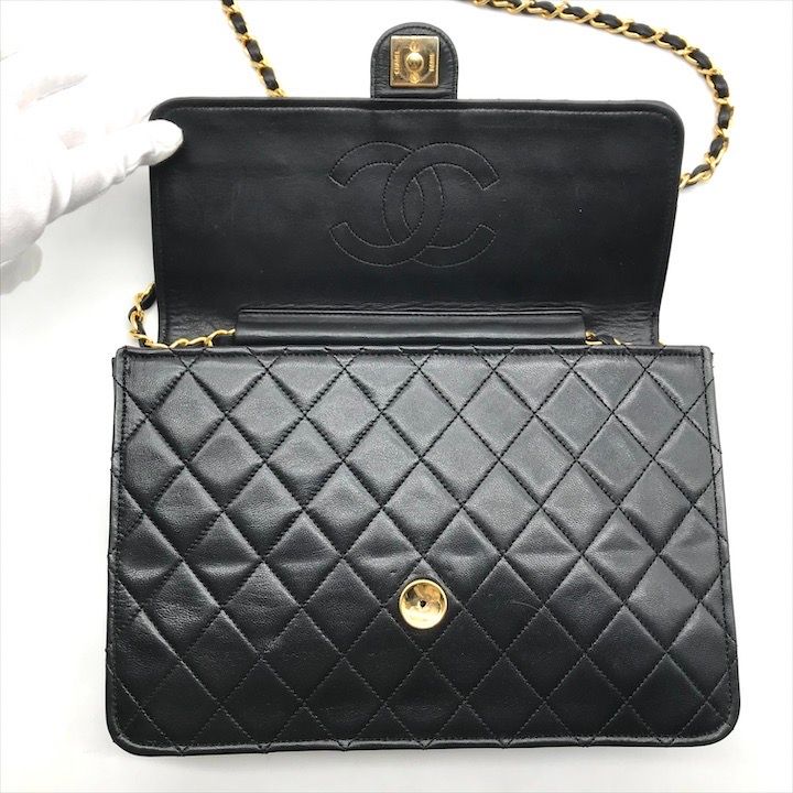 Chanel CC Logo Quilted Lambskin Push Lock Chain Shoulder Bag Black — view 7