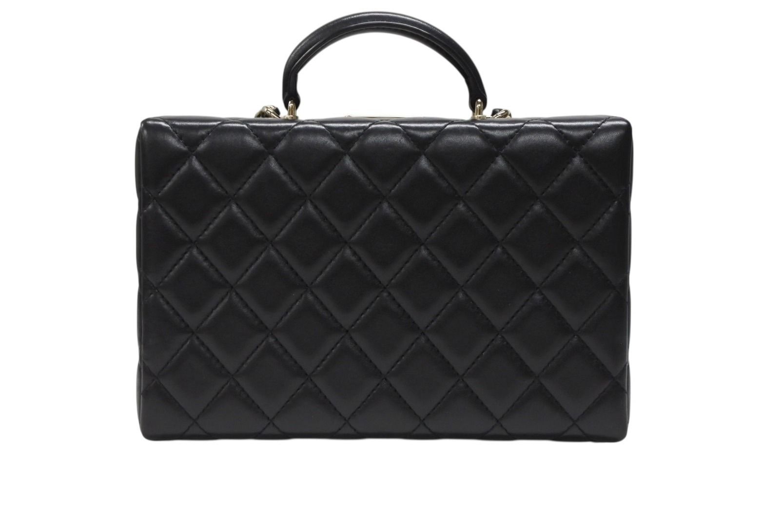 Chanel CC Logo Quilted Chain Shoulder Handbag Lambskin Black — view 3