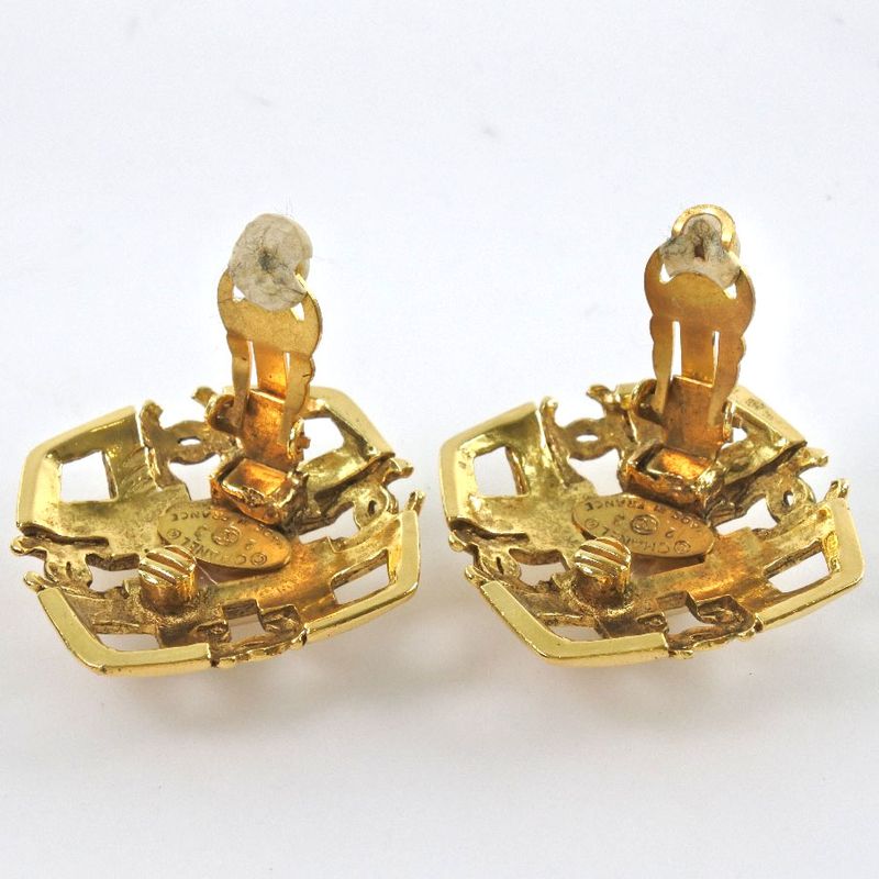 Chanel Coco Mark Vintage Gold Plated 23 g Earrings — view 5