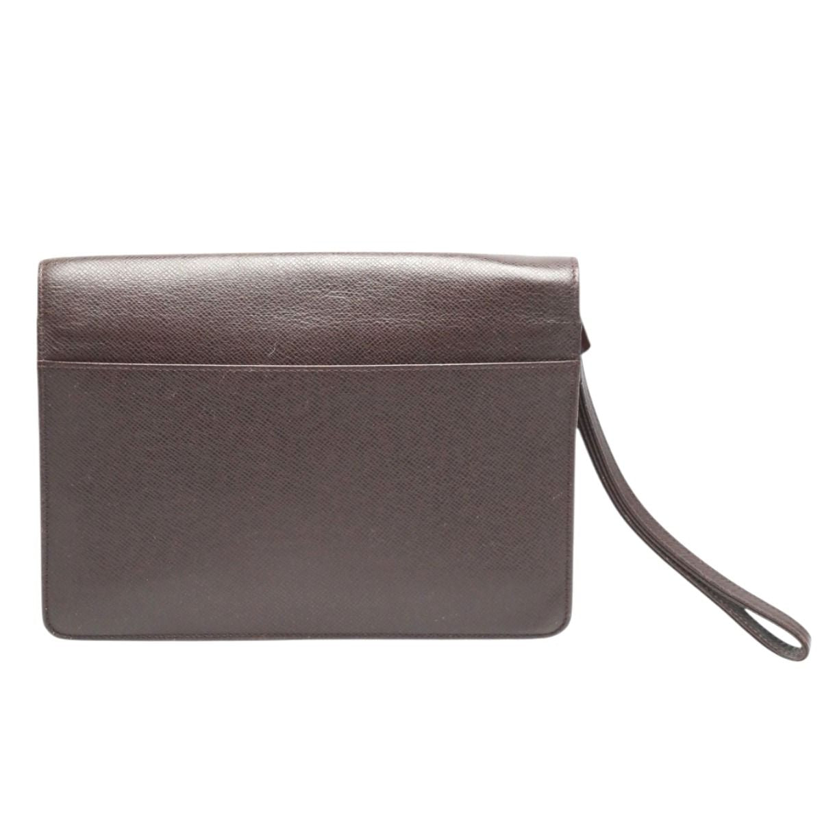 Louis Vuitton Taiga Clutch Bag Clade Second Acajou — view 2