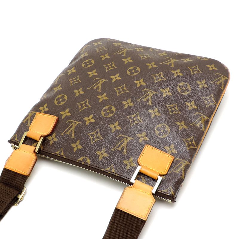 Louis Vuitton Shoulder Bag — view 5