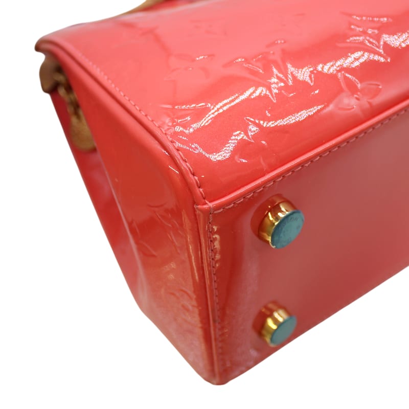 Louis Vuitton Blair MM Shoulder Bag — view 9