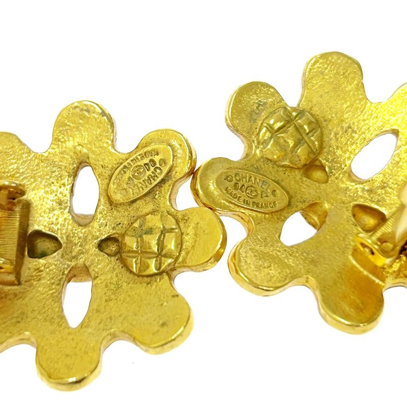 Chanel GP 94 P Coco Mark Earrings Gold — view 9