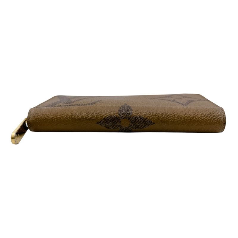 Louis Vuitton Monogram Giant Reverse Zippy Wallet Long — view 4