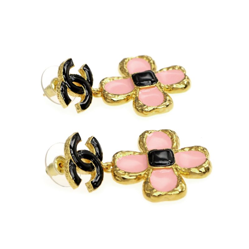 Chanel Flower Motif Earrings Pair Abc244 Pink Black Gold Color Accessori — view 3