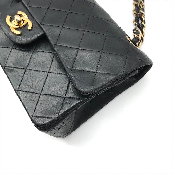Chanel CC Logo Chain Shoulder Bag Lambskin Double Flap Black — view 6