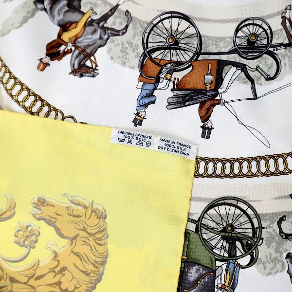 Hermes Carre 90 Scarf Ron Chien Walk To Yellow — view 3