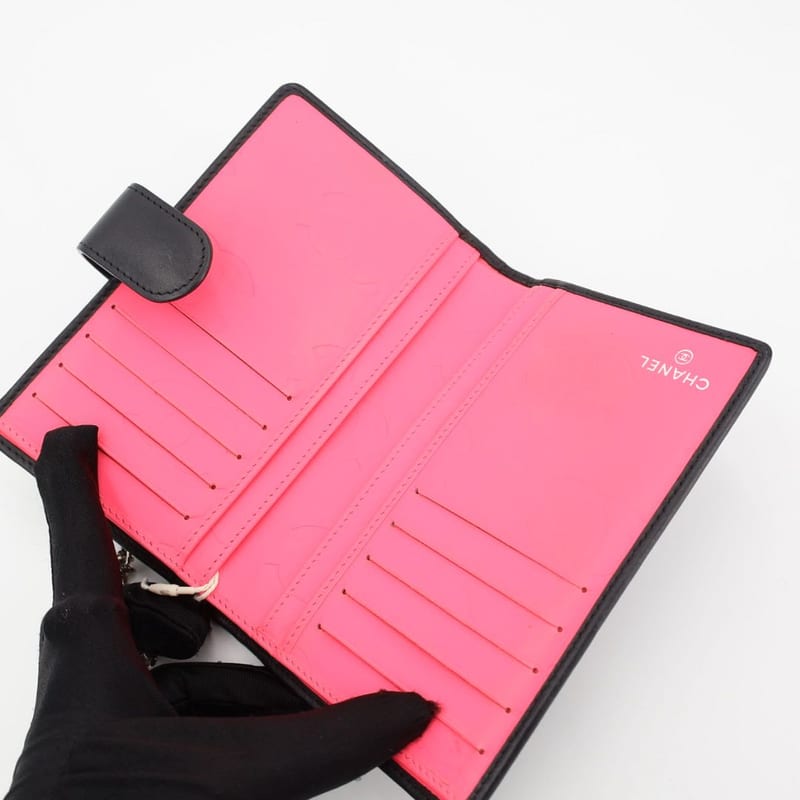 Chanel Coco Cambon Leather Bifold Wallet Black — view 7