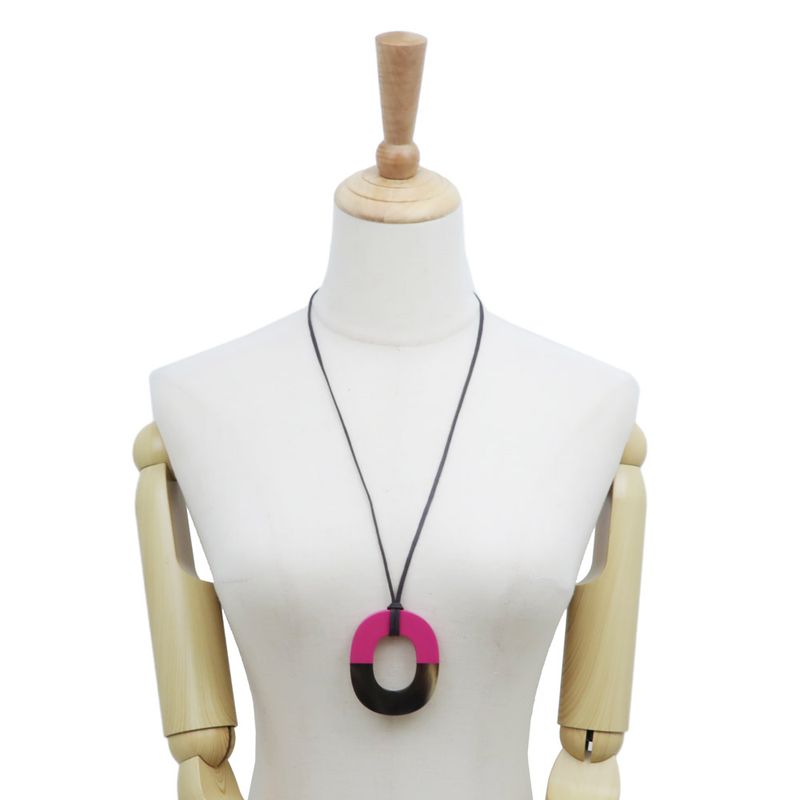 Hermes Necklace Ismu GM Lacquer-buffalo-horn Pink Brown Pendant — view 8