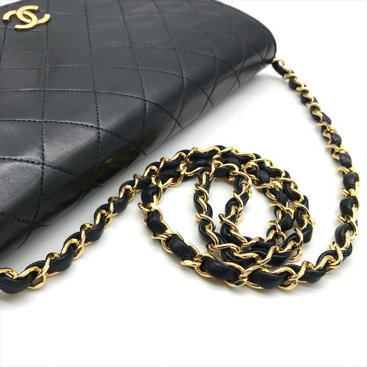 Chanel CC Logo Quilted Lambskin Push Lock Chain Shoulder Bag Black — view 6