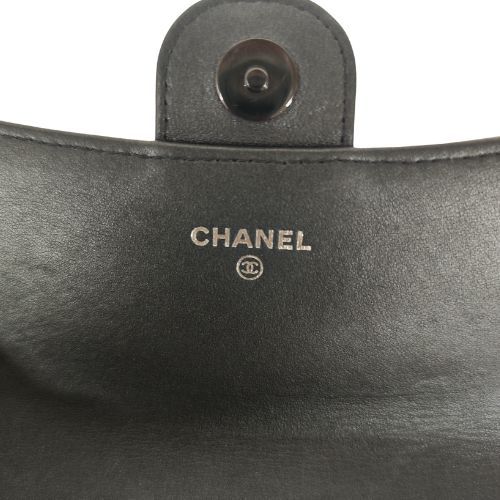 Chanel Shoulder Bag Lamb Wallet Phone Case Black — view 8