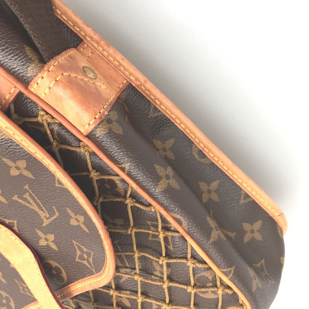 Louis Vuitton Shoulder Bag Monogram Congo MM — view 4