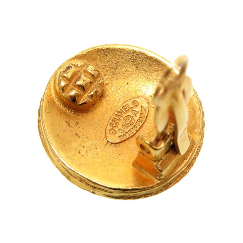 Chanel Coco Mark 04 a Metal Gold Vintage Earrings 0060 — view 6