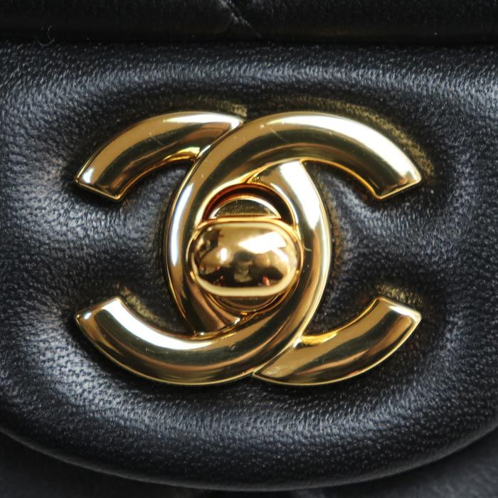 Chanel Mini Classic Shoulder Bag Black — view 7