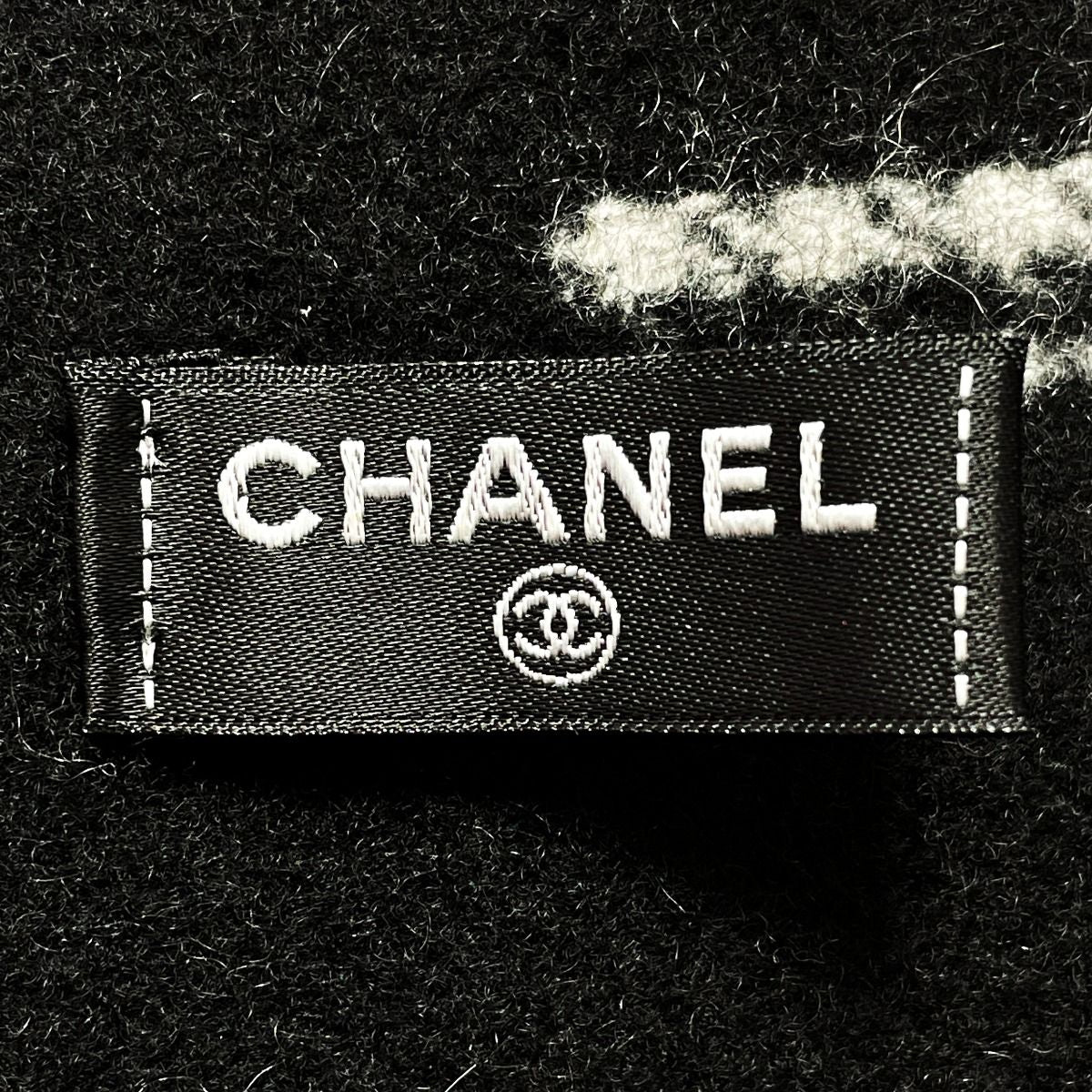Chanel Stole Black Gingham Check Wool Cashmere — view 7