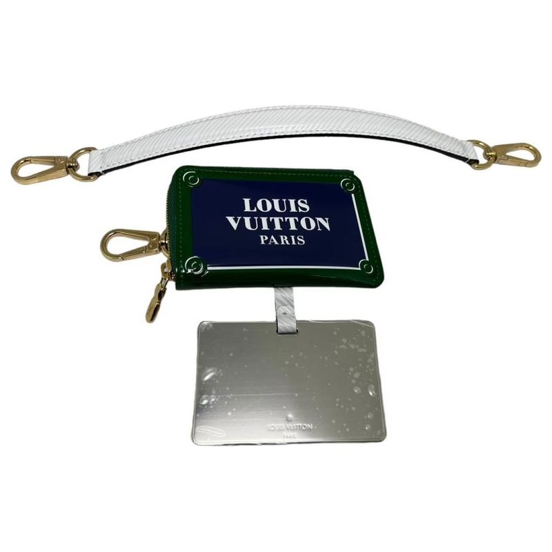 Louis Vuitton Twist MM Epi Bag Shoulder White Calf — view 9