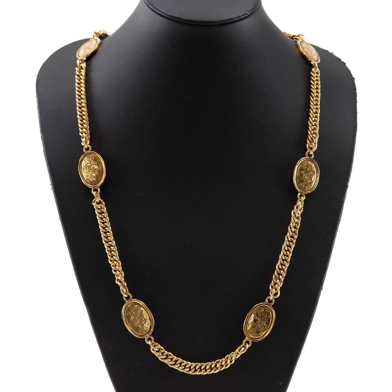 Chanel Gold Plated 26 111.6 g Necklace — view 3