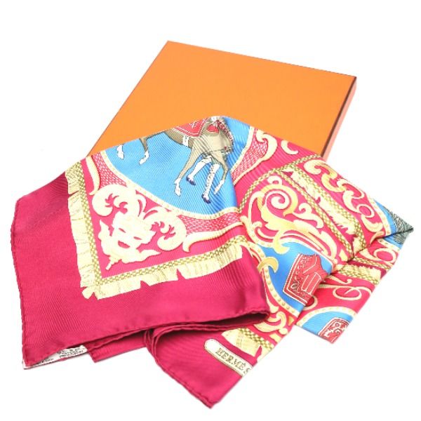 Hermes Knight Carriage Carre 90 LA Presentation Scarf Purple — view 3