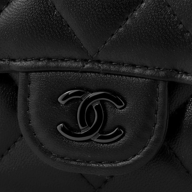 Chanel Card Case Black — view 9