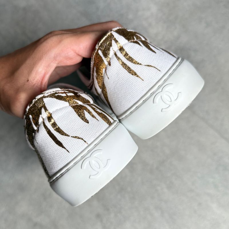 Chanel Coco Mark Leather White Gold Floral Slip on ed Shoes — view 7