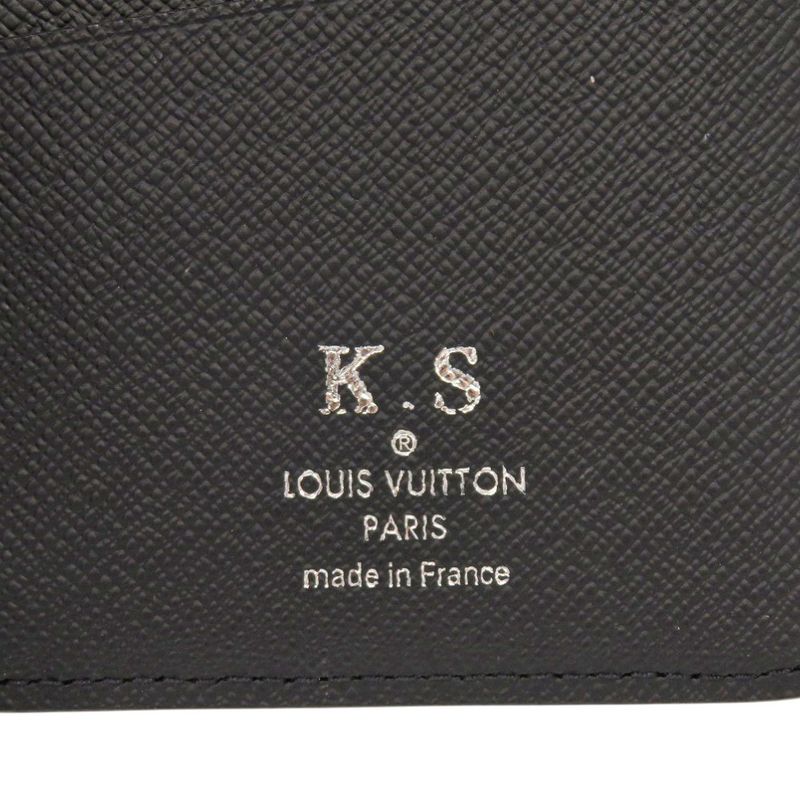 Louis Vuitton Portefeuille Plaza Taiga Noir Black Long Wallet — view 6