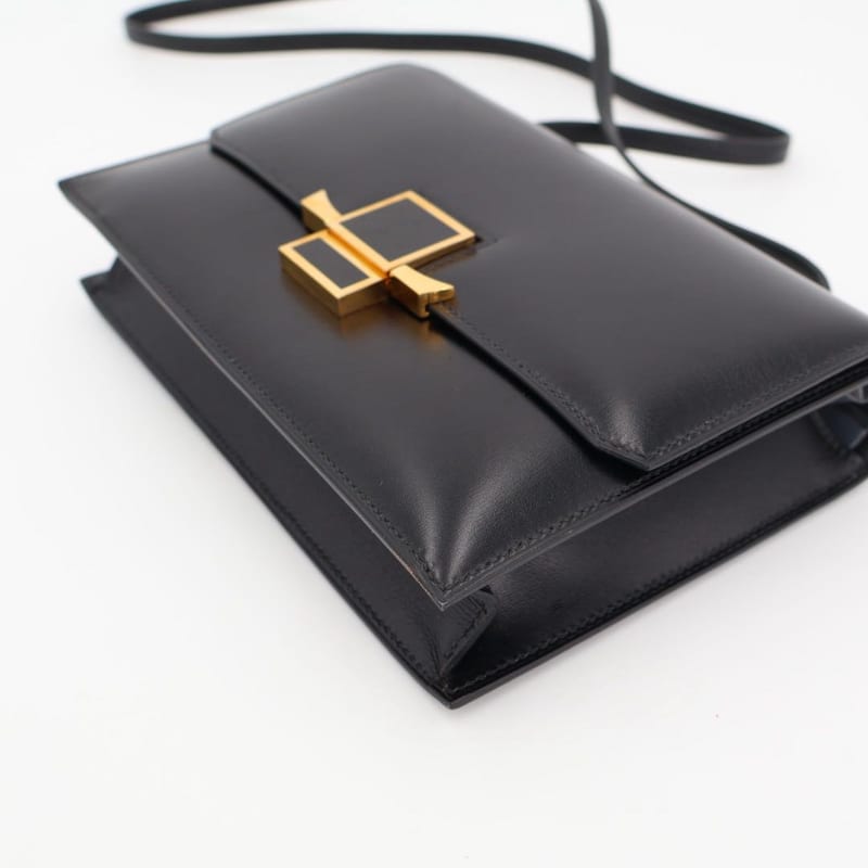 Hermes Vintage Leather Shoulder Bag — view 9