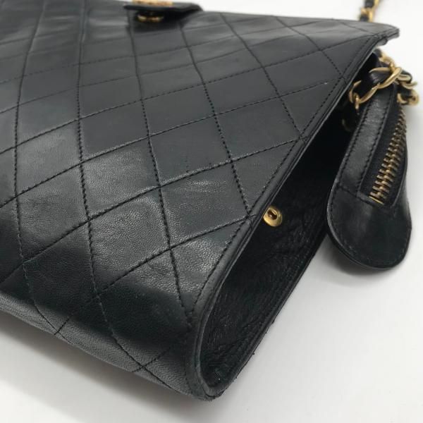 Chanel CC Logo Quilted Tassel Chain Tote Black — view 4