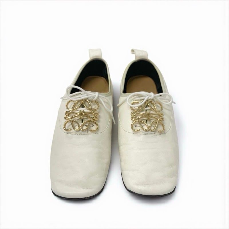 Loewe Flat Shoes Leather White Gold Anagram Soft Derby Lace Up — view 2