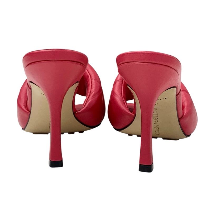 Bottega Veneta Lido Sandals Shoes Leather Pink Intrecciato Mules — view 5