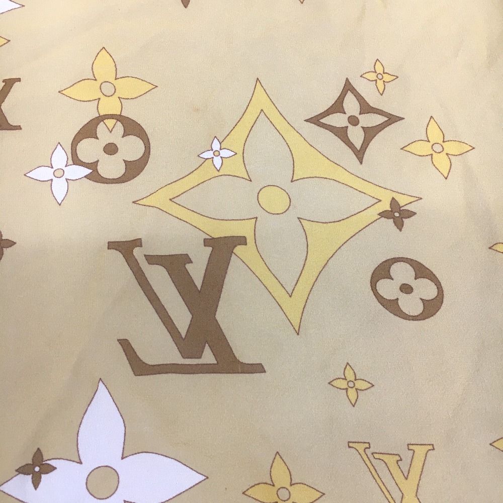 Louis Vuitton Scarf Monogram Pattern Beige — view 4