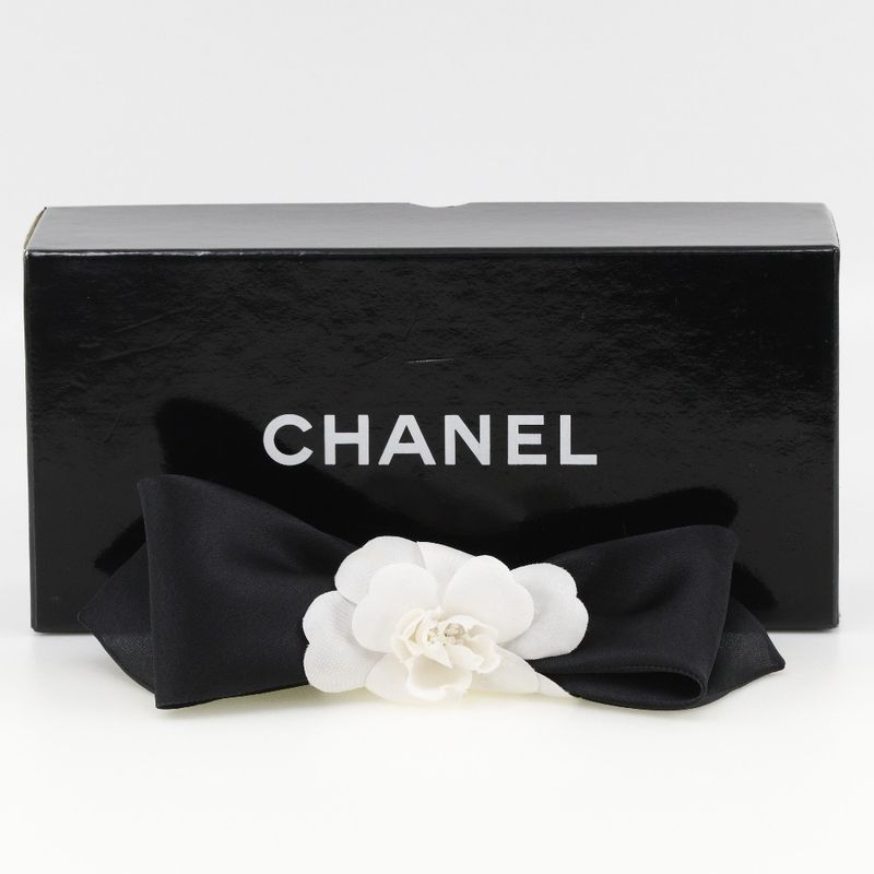Chanel Camellia Ribbon Satin and Textile Black White Barrette — view 8